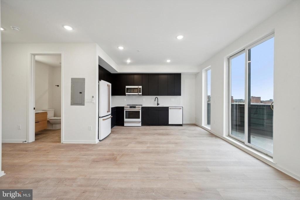225 N 12th Street - Photo 15
