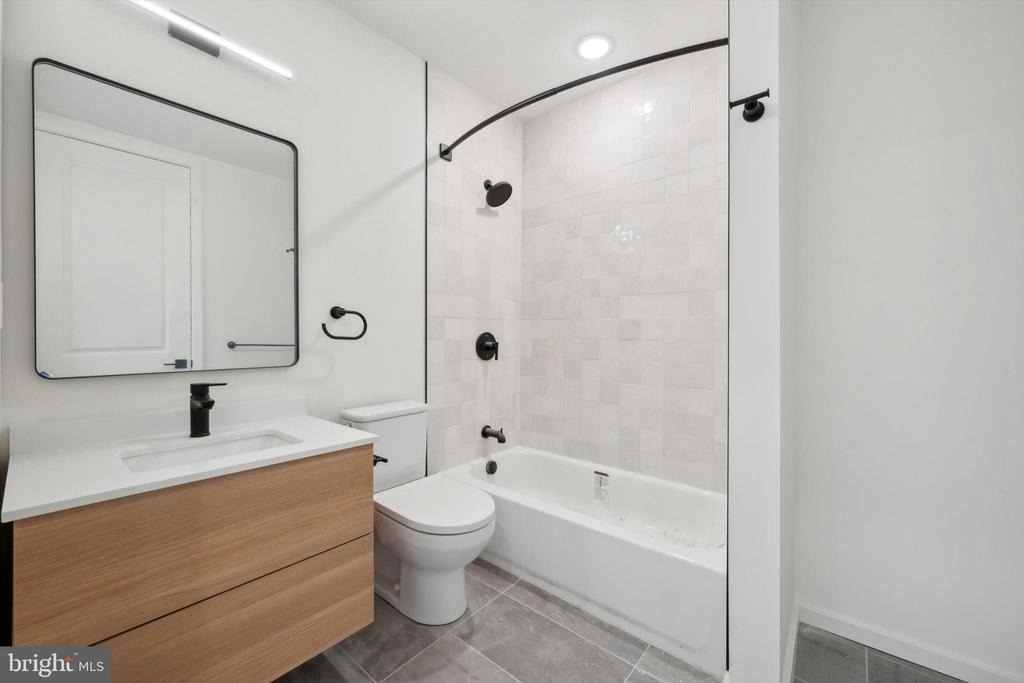 225 N 12th Street - Photo 13