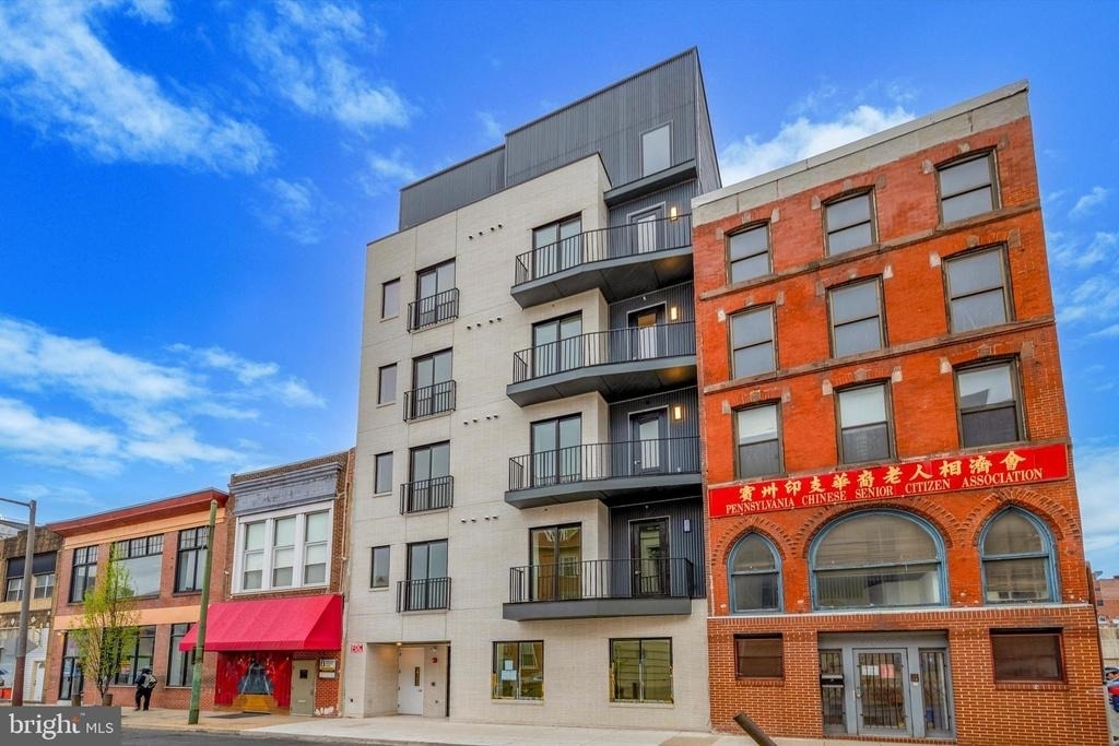 225 N 12th Street - Photo 0
