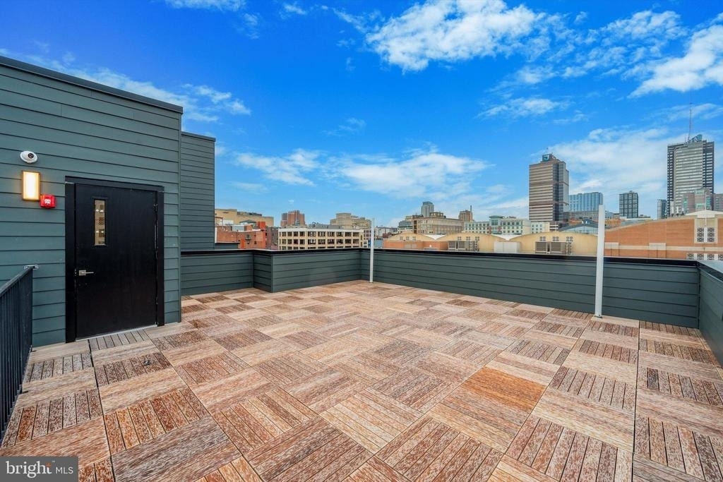 225 N 12th Street - Photo 4