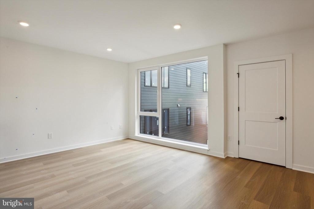 828 N 2nd Street - Photo 9