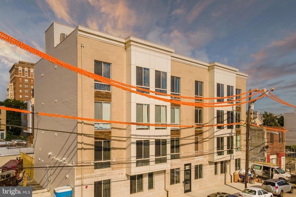 1222 N Marshall Street - Photo 33