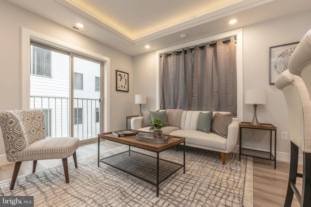 1222 N Marshall Street - Photo 11