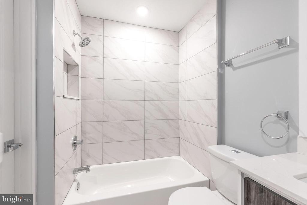 1222 N Marshall Street - Photo 4