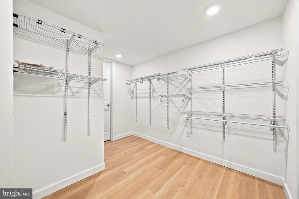 400 N Front Street - Photo 8