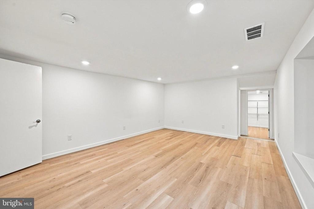 400 N Front Street - Photo 3