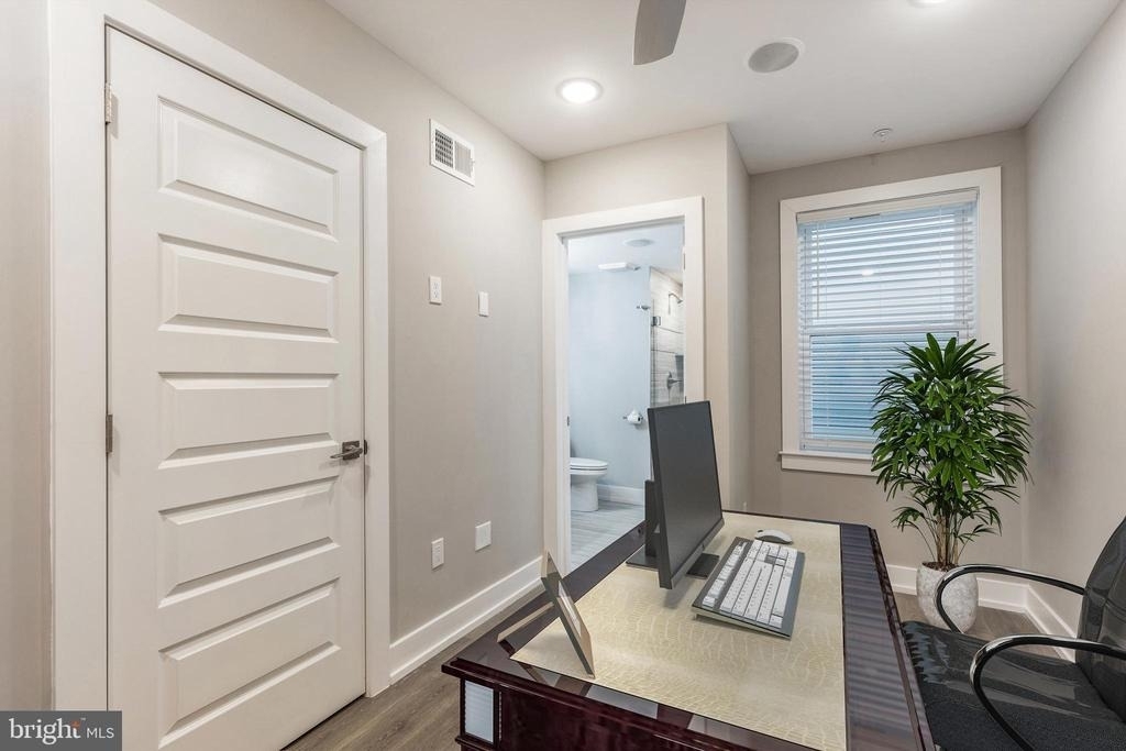 1519 N Stillman Street - Photo 4