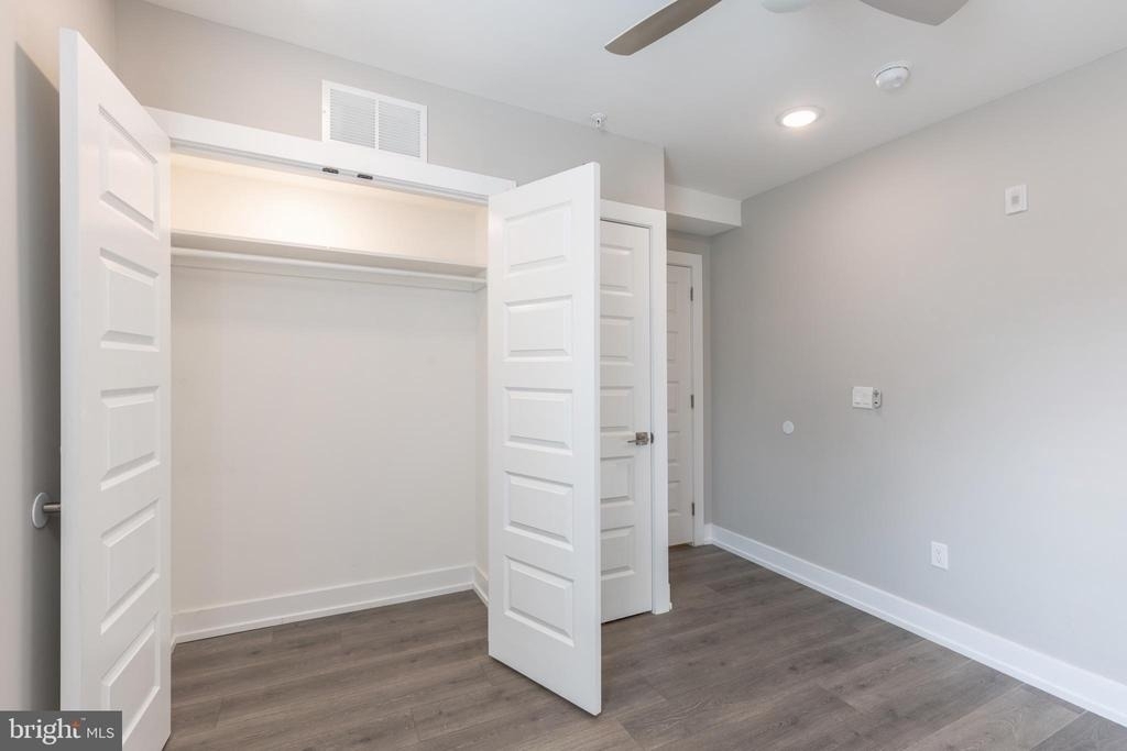 1519 N Stillman Street - Photo 19