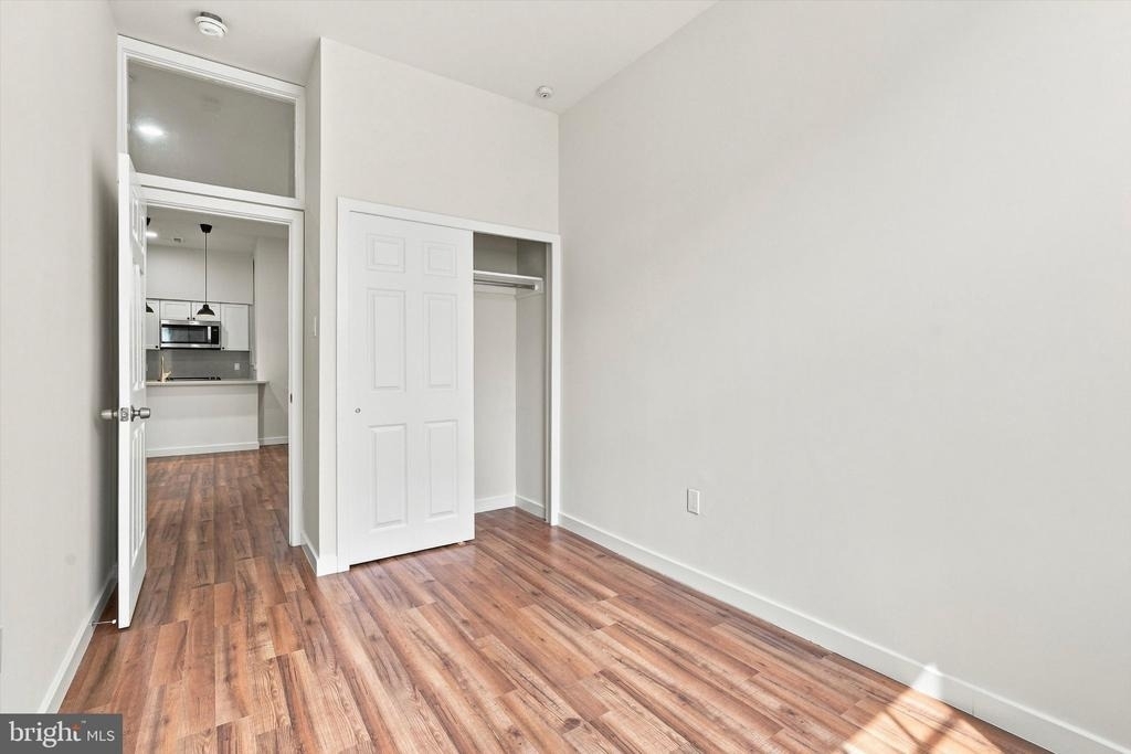 1525 Green Street - Photo 10