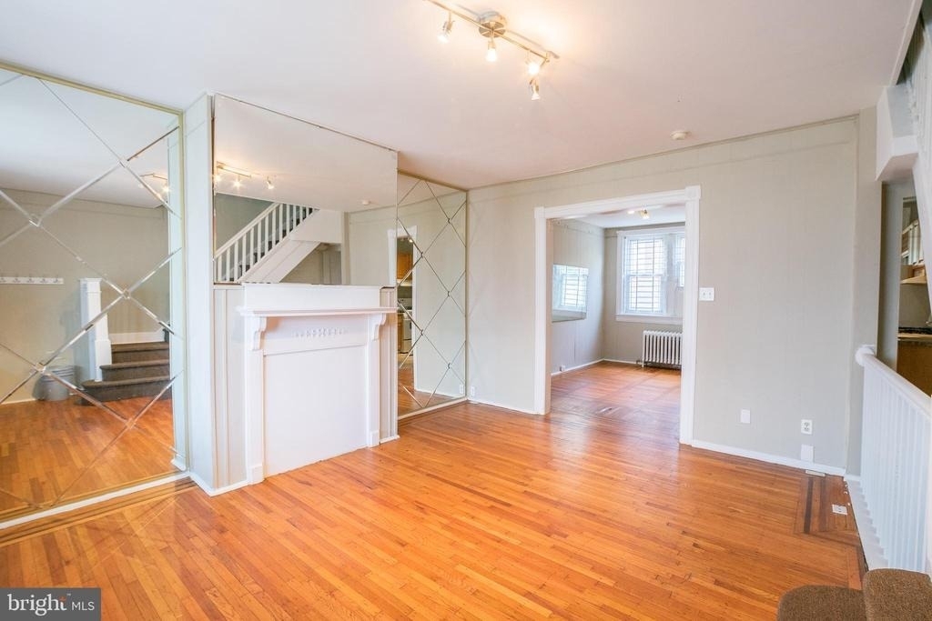 5750 N Lambert Street - Photo 2