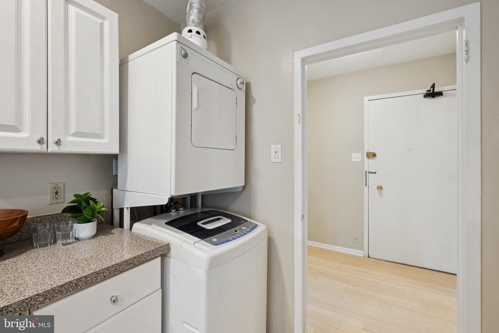 135 S 19th Street - Photo 7
