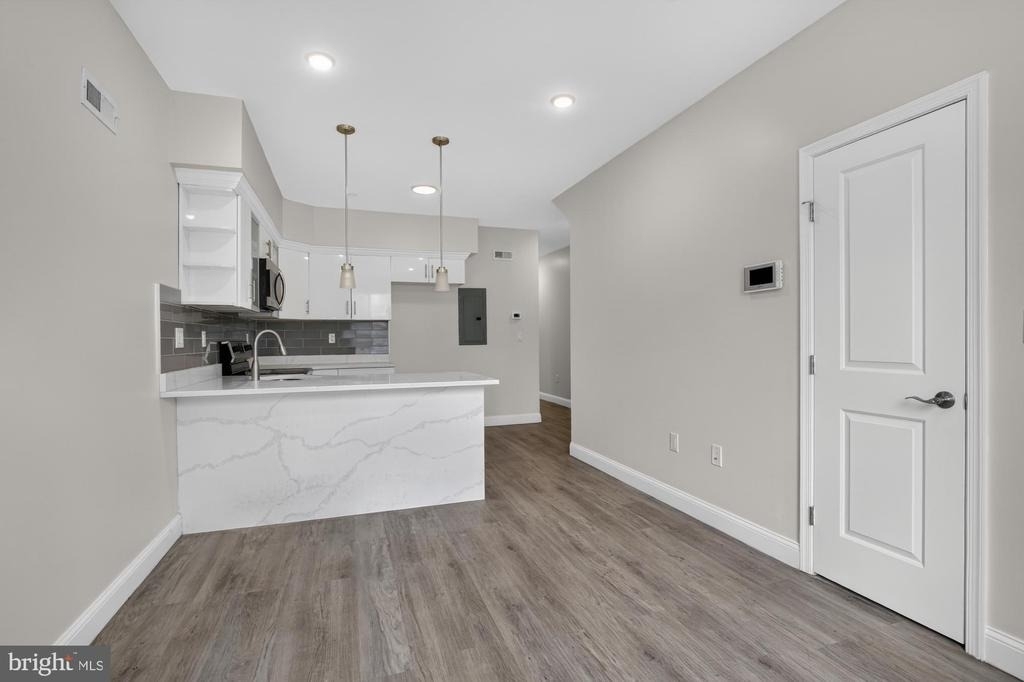 519 N 11th Street - Photo 2
