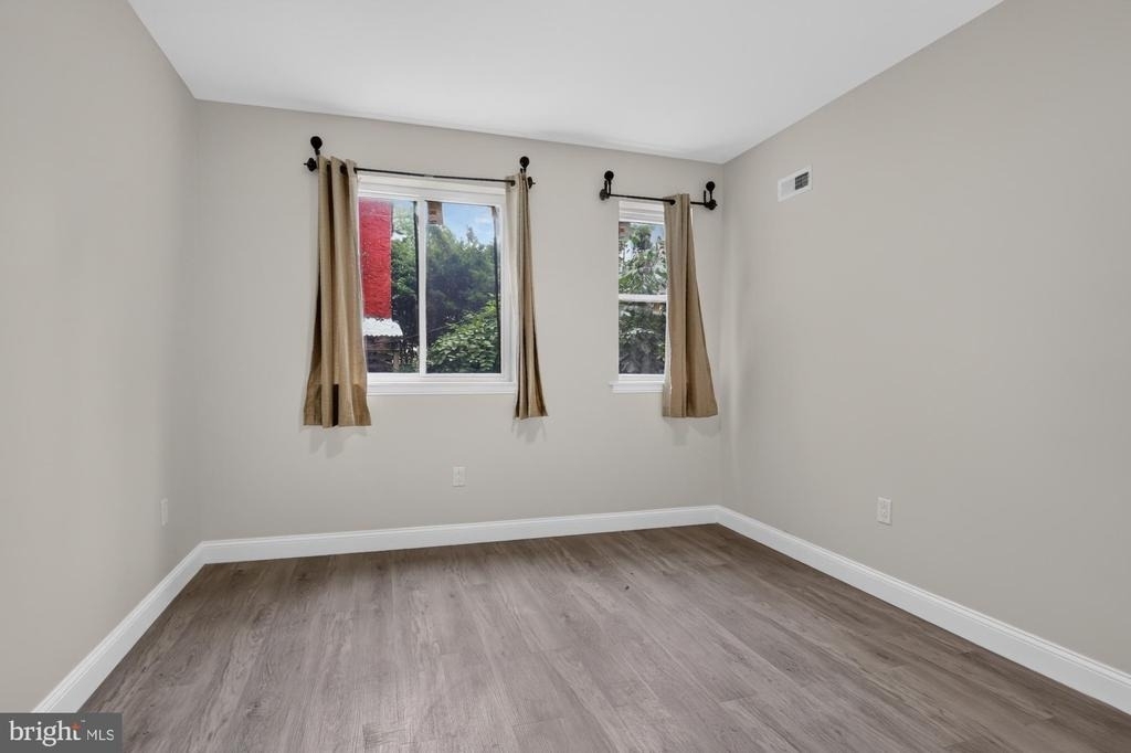 519 N 11th Street - Photo 11