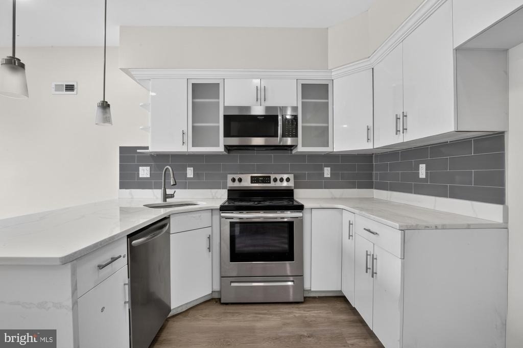 519 N 11th Street - Photo 5