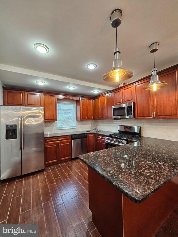 2343 Moore Street - Photo 7