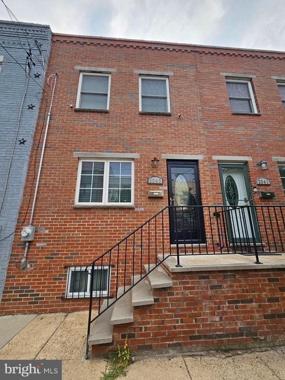 2343 Moore Street - Photo 0