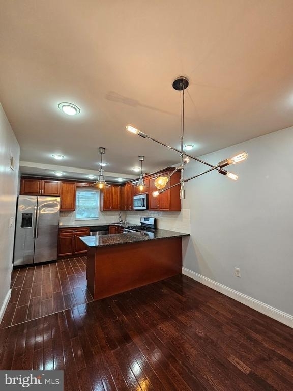 2343 Moore Street - Photo 5