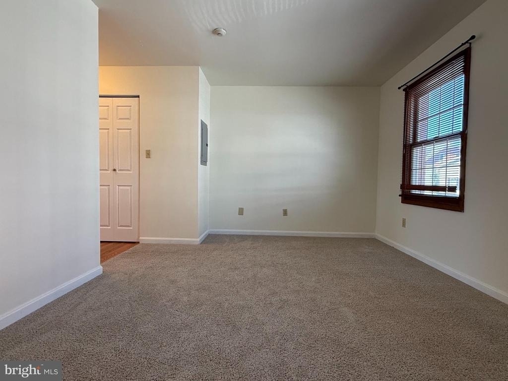 358 Main Street - Photo 7