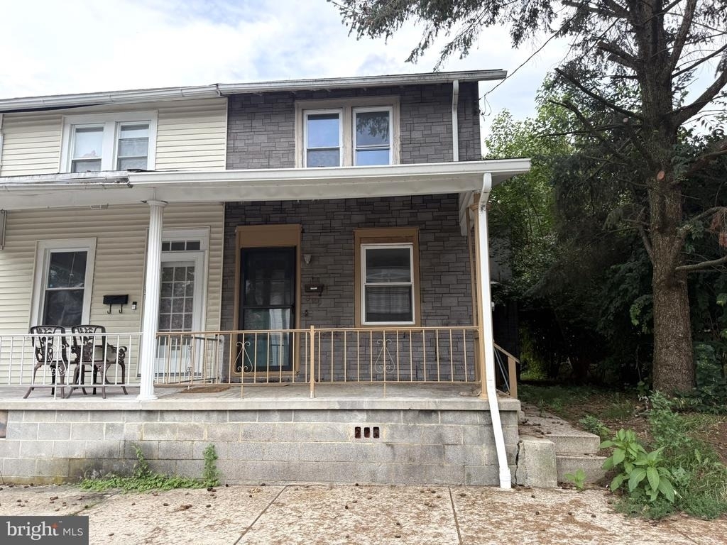 329 Duke Street - Photo 0
