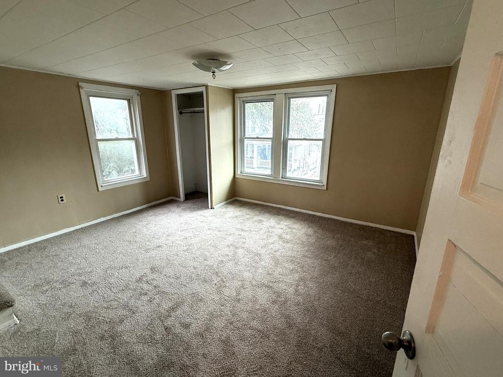 329 Duke Street - Photo 3