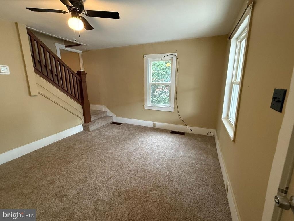 329 Duke Street - Photo 2