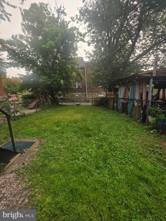 2439 Madison Street - Photo 24
