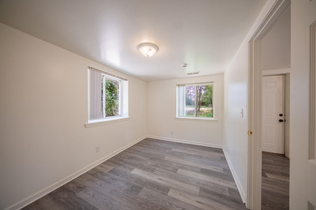 2472 Hawks Avenue - Photo 13