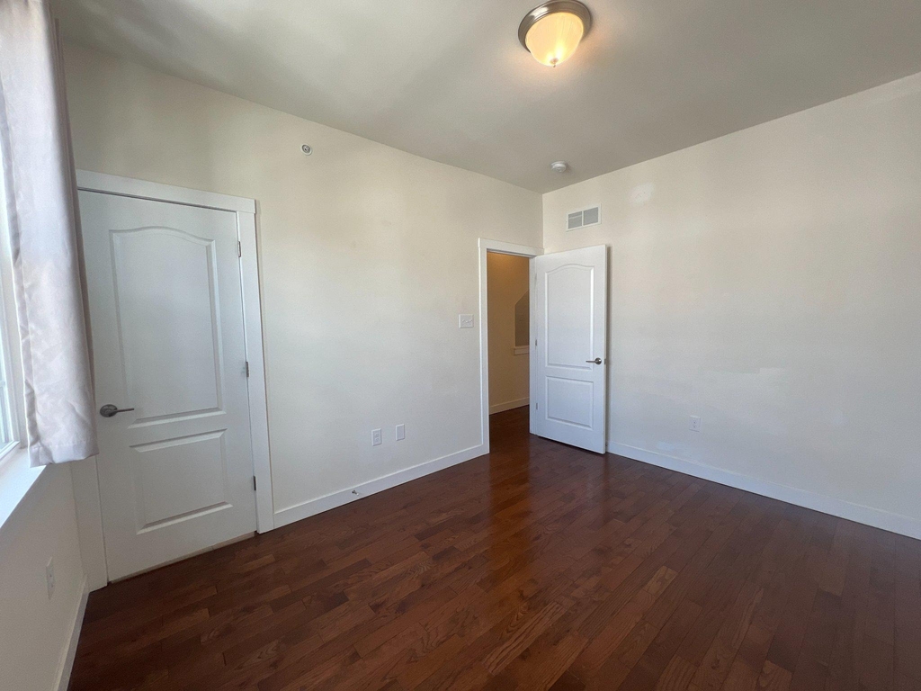 120 Prince George Street - Photo 26