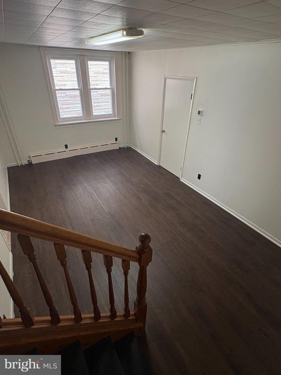 407 Hudson Street - Photo 3