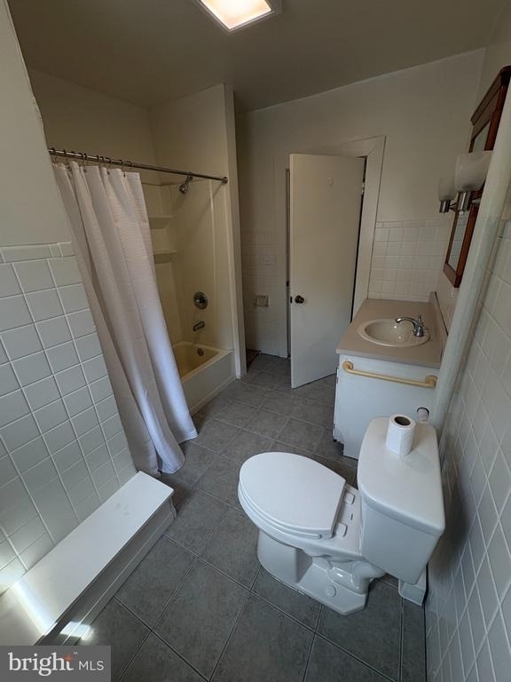 407 Hudson Street - Photo 9