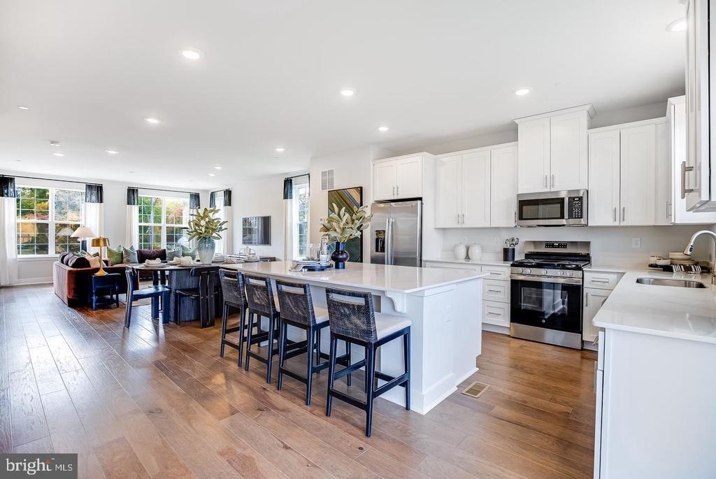 148 Ada Hightower Avenue - Photo 1