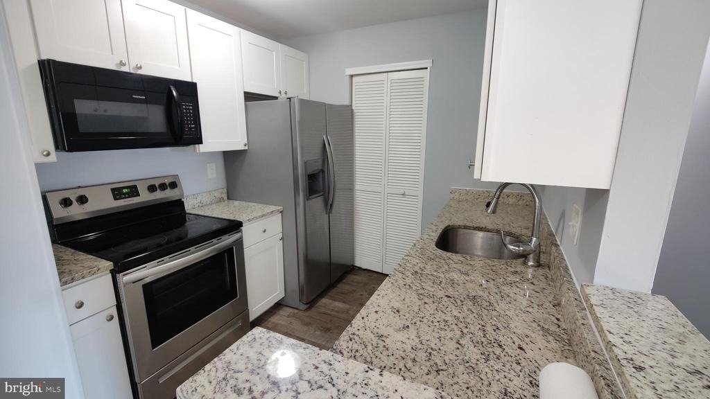 1602 Britton Place - Photo 3
