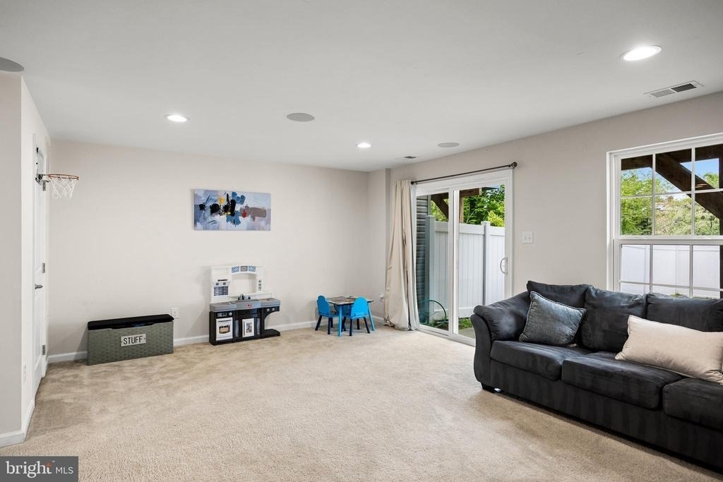 70 Benford - Photo 25