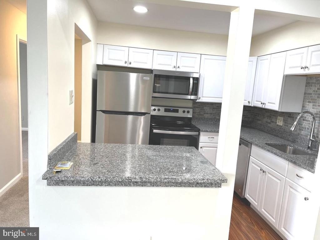 10131 Prince Place - Photo 11