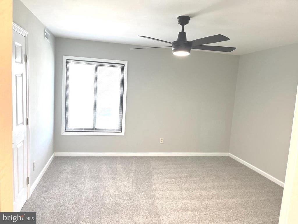 10131 Prince Place - Photo 8