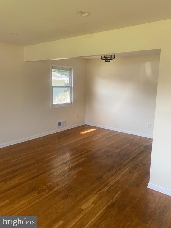 6215 Auth Road - Photo 13