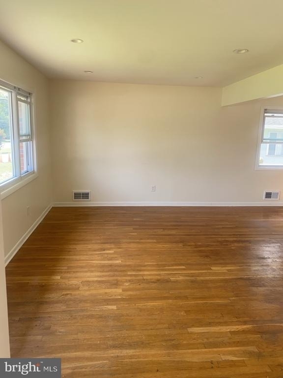 6215 Auth Road - Photo 11