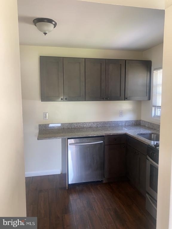 6215 Auth Road - Photo 16