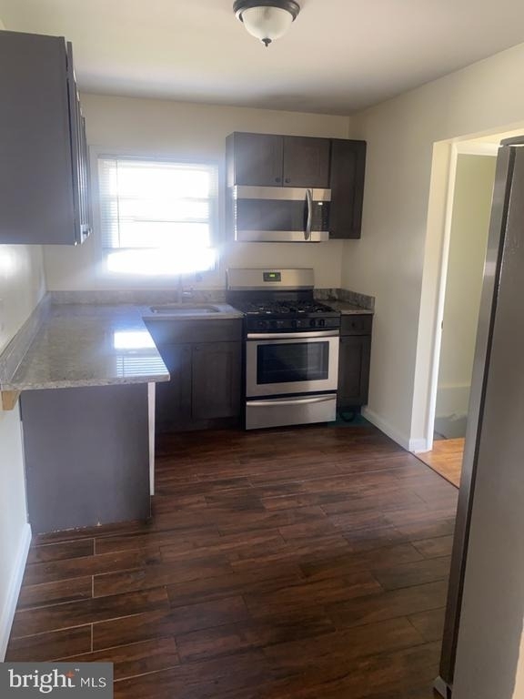 6215 Auth Road - Photo 14