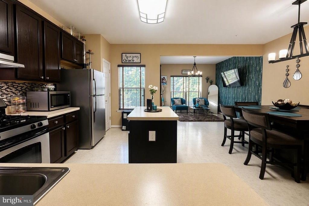 10502 Glen Manor Drive - Photo 1