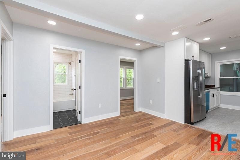 4100 Queensbury Road - Photo 5