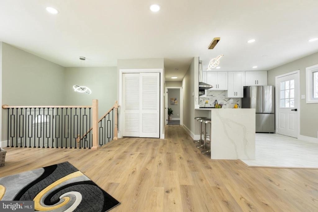 13405 Oriental Street - Photo 2