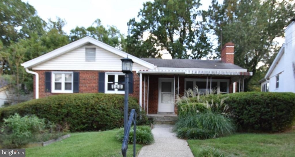 120 Fleetwood Terrace - Photo 0