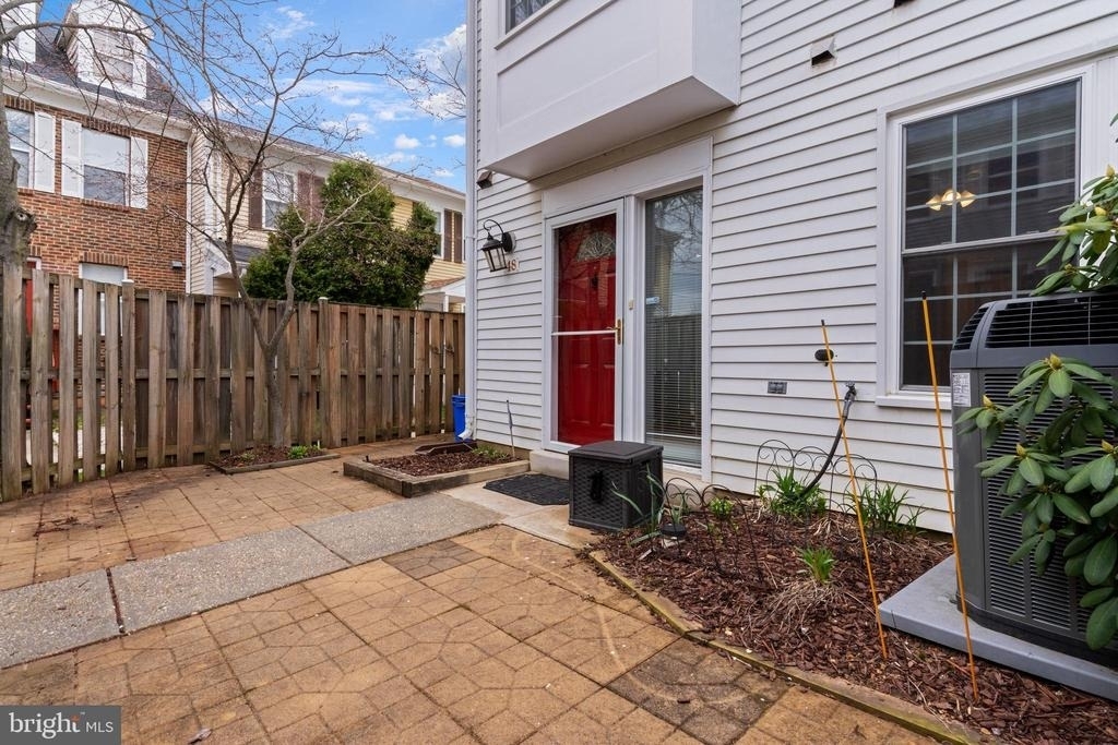 48 Avonshire Court - Photo 5