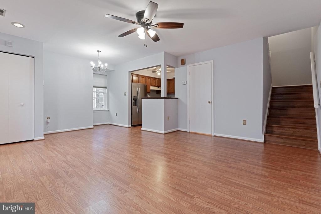 48 Avonshire Court - Photo 9