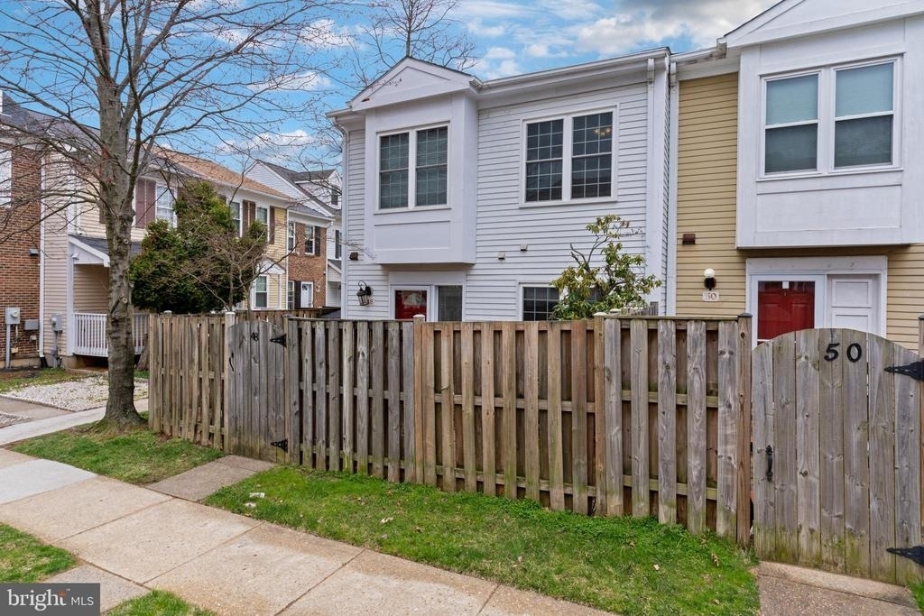 48 Avonshire Court - Photo 3