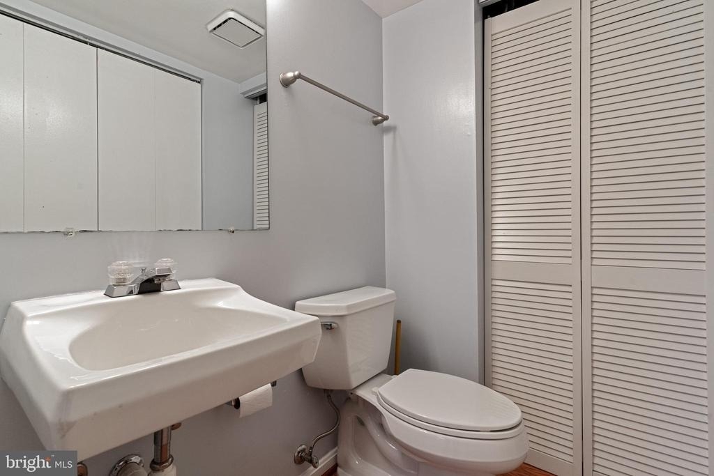 48 Avonshire Court - Photo 14