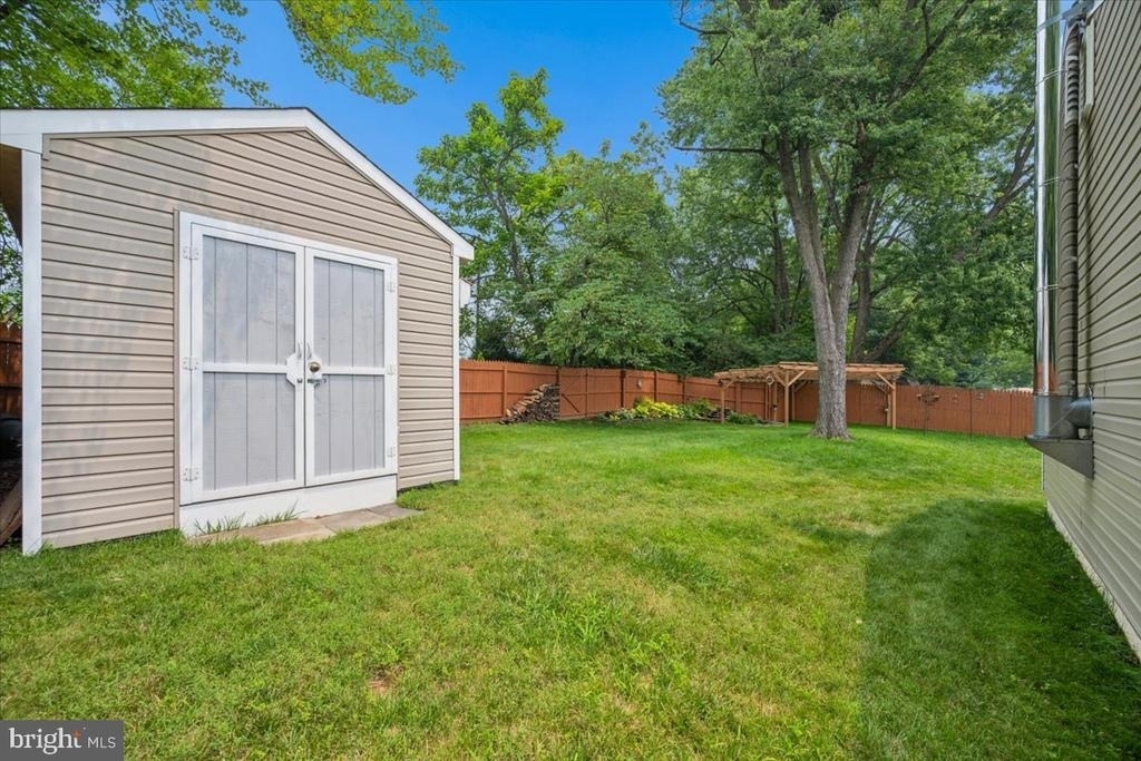 19829 Spurrier Avenue - Photo 46