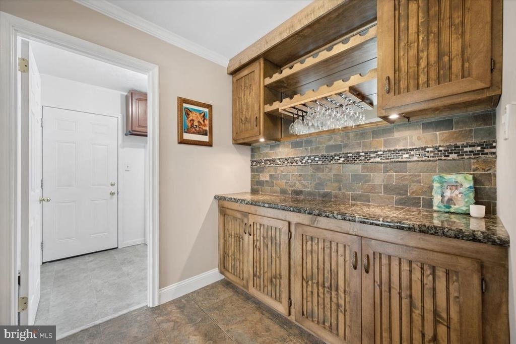 19829 Spurrier Avenue - Photo 29