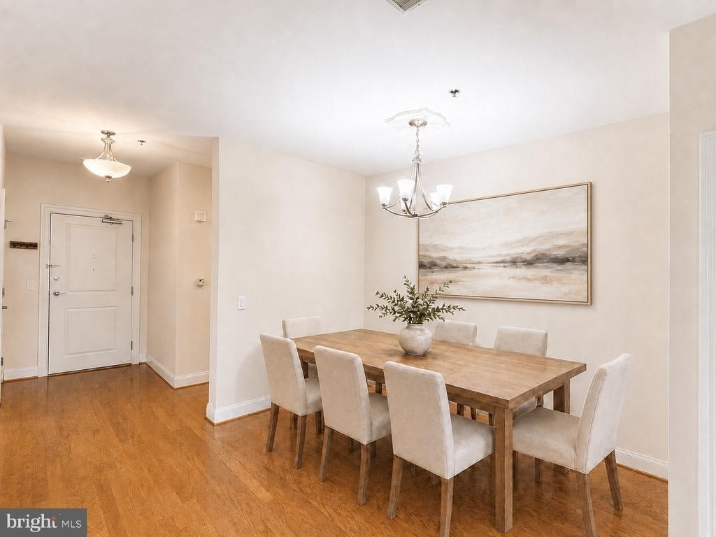 38 Maryland Avenue - Photo 3